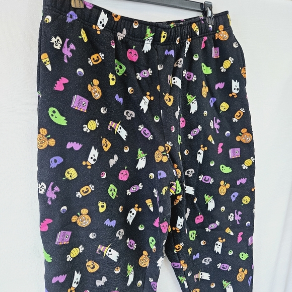 Disney Parks 2022 Halloween Glow in the Dark Sweatpants size XL - Picture 4 of 7